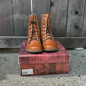 Jafa 2064 cap toe combat boot